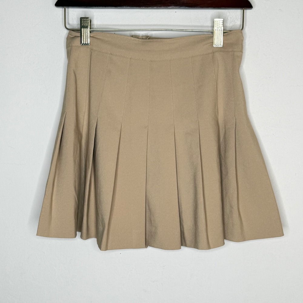 Love Tree Pleated Mini Skirt Tan S Polyester Spandex Preppy Schoolgirl Classic